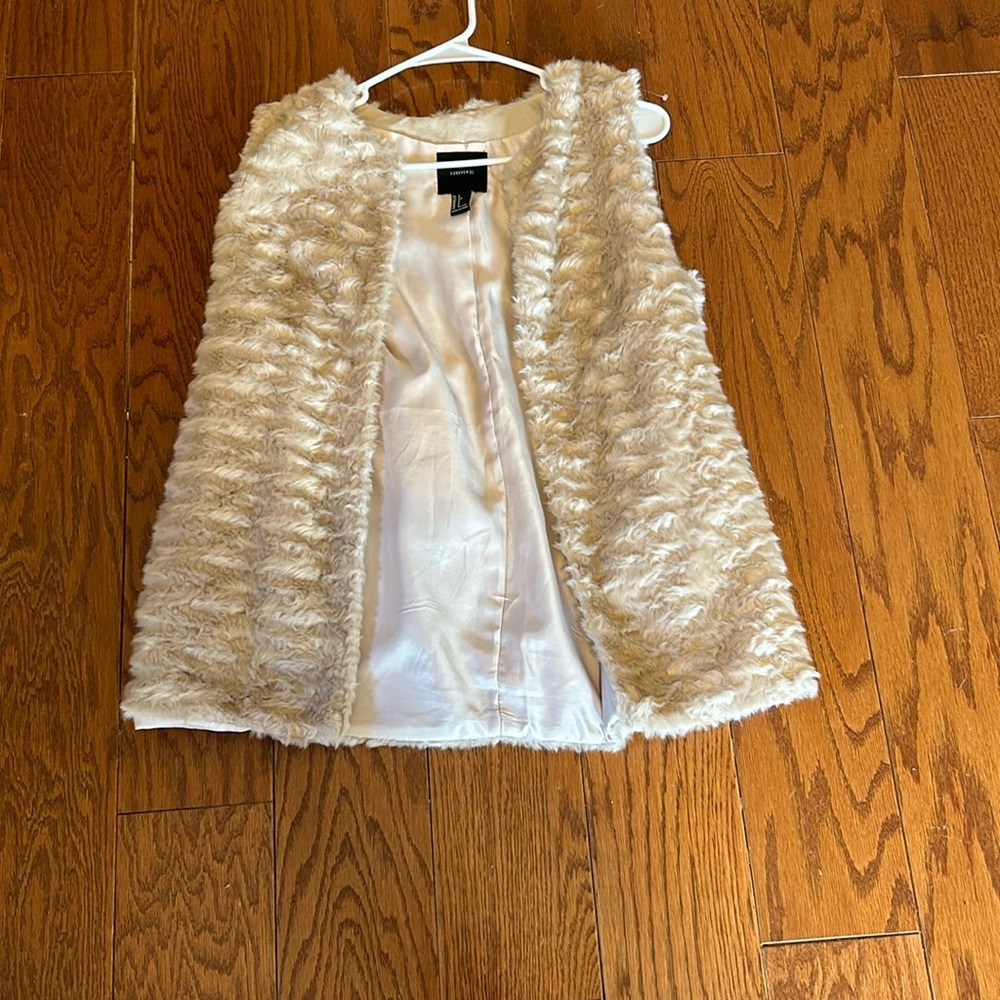 Ivory/cream fur soft jacket cardigan forever 21